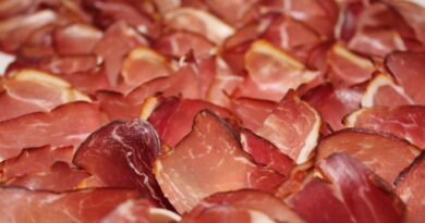 Koje kobasice mogu biti rizične za zdravlje i kako da ih konzumirate bezbednije