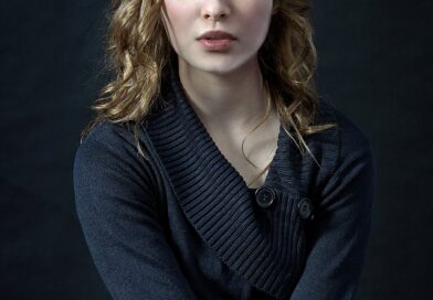 Kako prirodno smanjiti masne naslage oko očiju: trikovi koji mogu pomoći