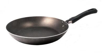 Kako spriječiti lijepljenje mesa za tiganj: Jednostavni trikovi koje koriste profesionalni kuhari