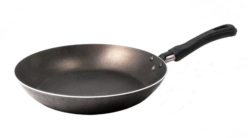 Kako spriječiti lijepljenje mesa za tiganj: Jednostavni trikovi koje koriste profesionalni kuhari