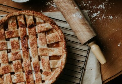 Najbolja pita sa jabukama od gotovih kora: Brz i mirisan desert koji uvijek uspijeva